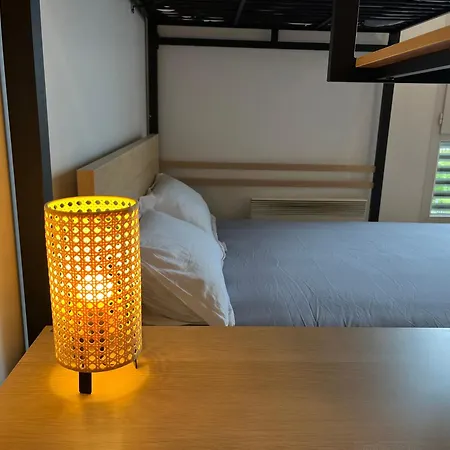 Cosy Disney-paris-rer A *